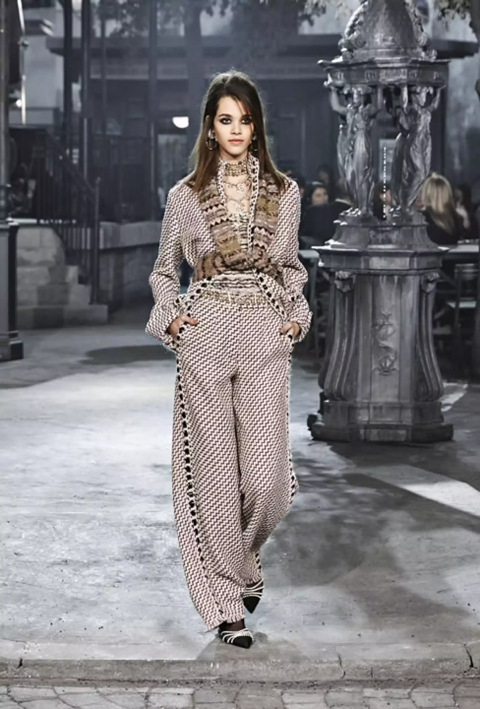 Chanel Metiers D´Art 2015/16.