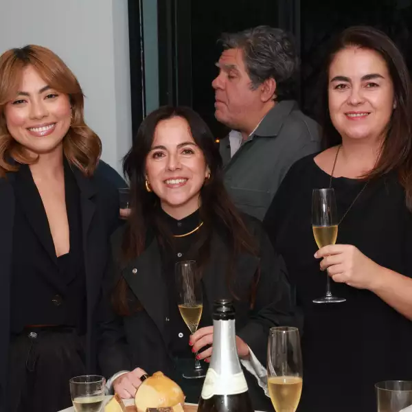  Nat Chávez, Fer Sela y Lili López