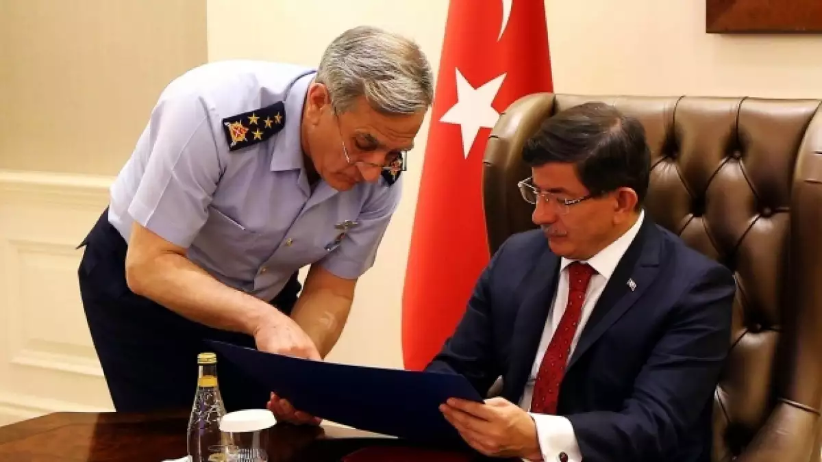 turquia primer ministro
