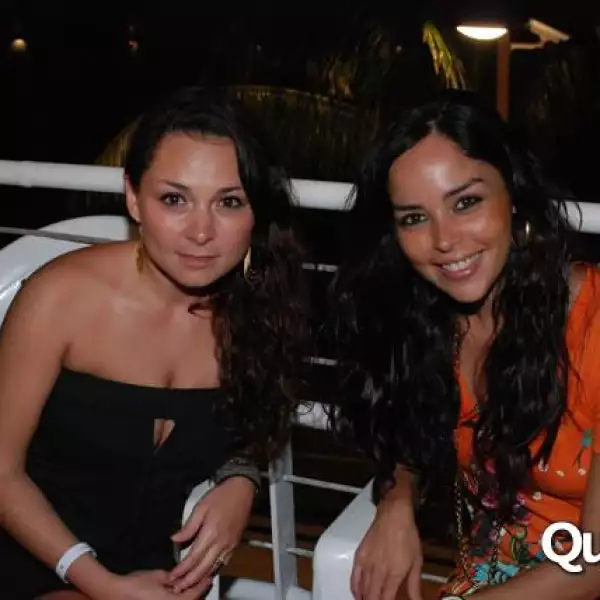 Fiesta en yate de Marcos Constandse