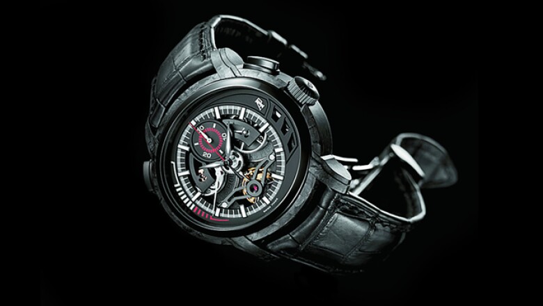 El nuevo Millenary Carbon One Tourbillon Chronograph introduce un diseño excepcional en fibra de carbono.