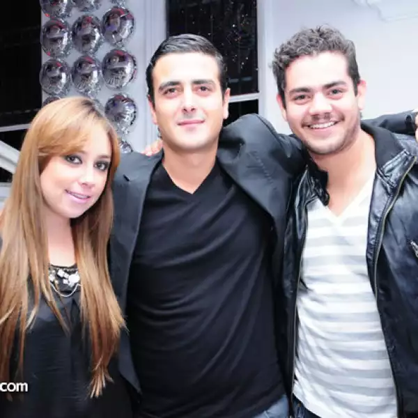 Romina González,Aldo Muñoz,Mauricio Hernández
