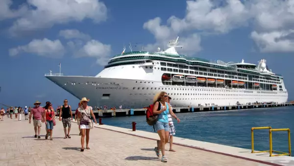 México aceptará el desembarque de cruceros con casos de covid-19