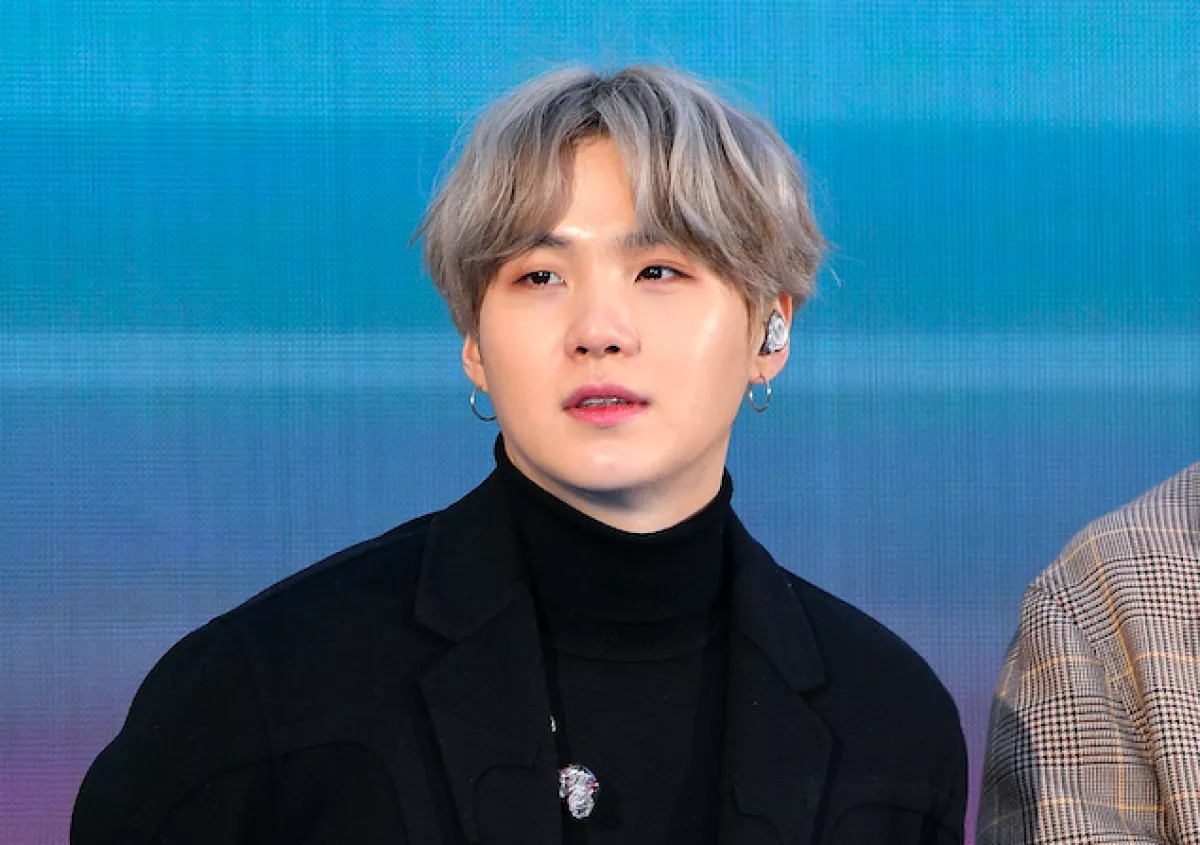 suga-bts-album-solitario