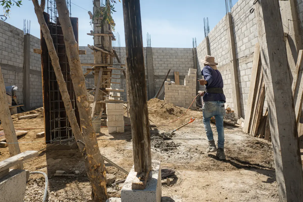 Construir tu propia casa en México durante 2026 sale más caro: los materiales que subieron de precio 