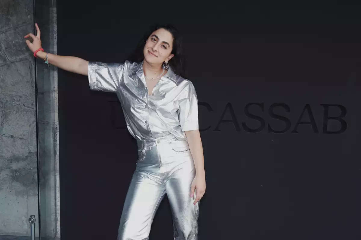 Dan Cassab en su tienda 