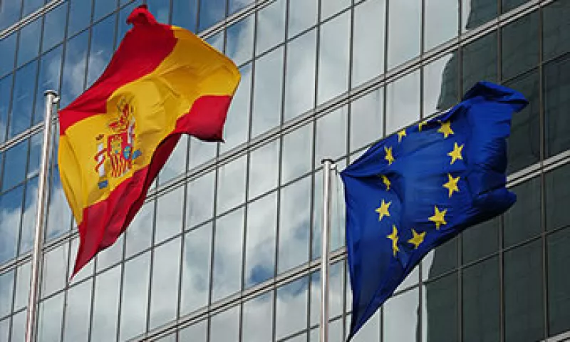 El rendimiento de los bonos españoles a 10 años se ubicó ligeramente por debajo del 6.13%. (Foto: AP)