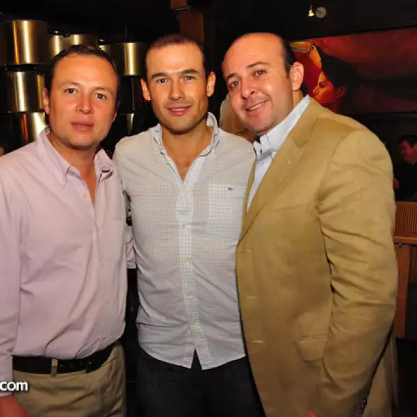 Álvaro Oñate,Luis de la Mora,Marco Valerio