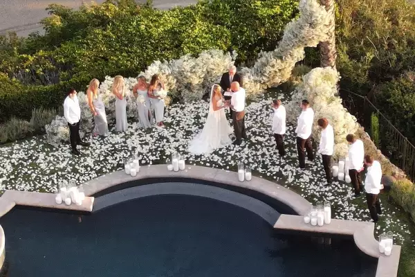 EXC Tish Cyrus, Dominic Purcell