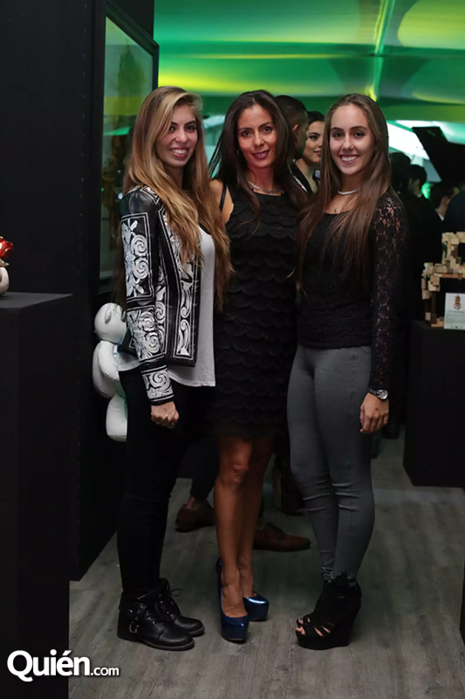 Arantza Treviño,Hilda Díaz y Emilia Treviño