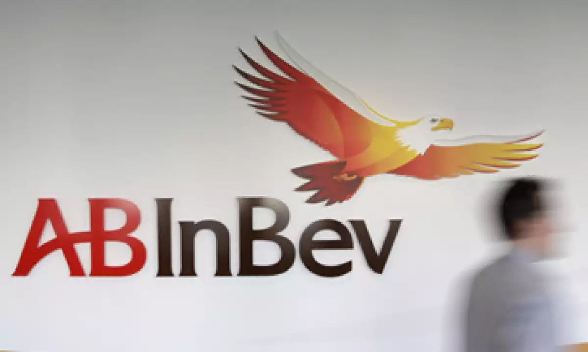 Anheuser Busch InBev acordó la adquisición del 50% que no poseía de Grupo Modelo por un importe de 20,100 millones de dólares. (Foto: AP)