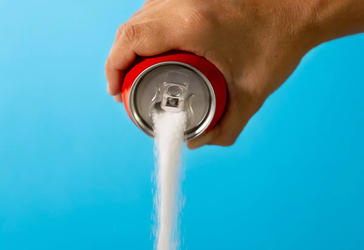 Los refrescos pueden causar severos daños a la salud, por sus altos niveles de azúcar