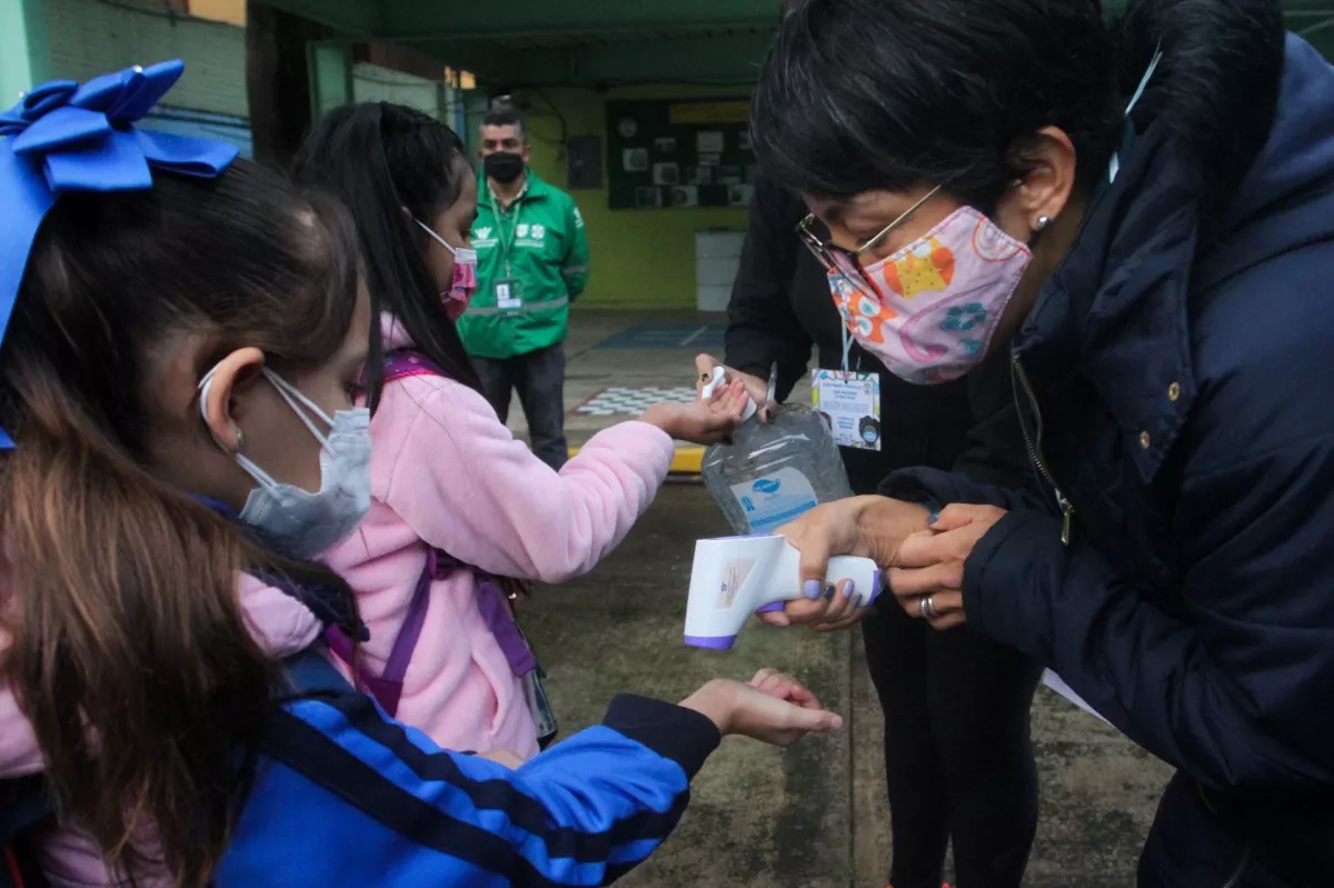 uso-cubrebocas-escuelas-cdmx