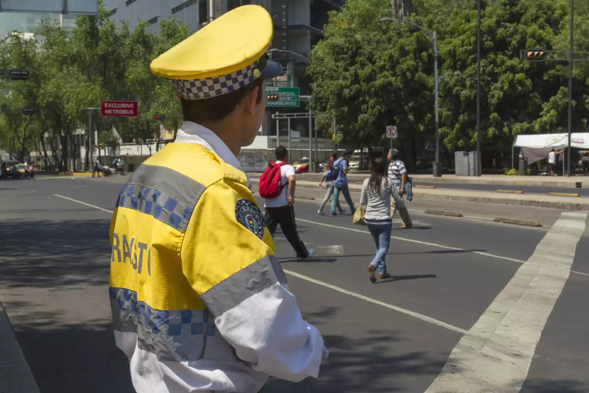 ¿Qué policías te pueden infraccionar en CDMX? Lista de nombres y placas