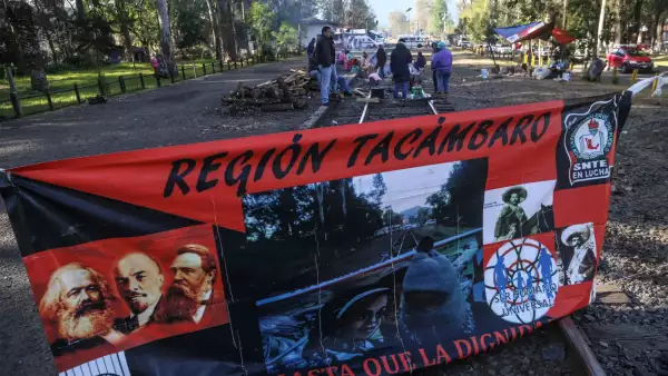 Bloqueo vías férreas Michoacán