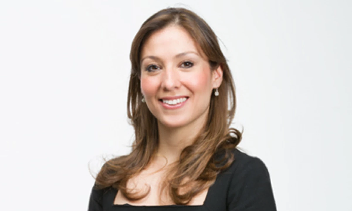 “No te tomes nada personal”, dice Tanya Quiñonez Soto de BlackRock, una de las 30 promesas en los 30 edición 2013 de la revista Expansión. (Foto: Dayan Jiménez/ Jorge Garaiz)