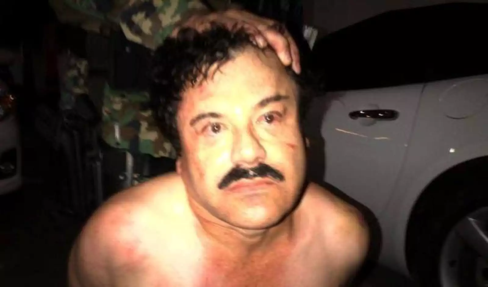 Una fuente estadounidense facilitó CNN una imagen de 'El Chapo' Guzmán tras ser capturado por fuerzas federales en Mazatlán