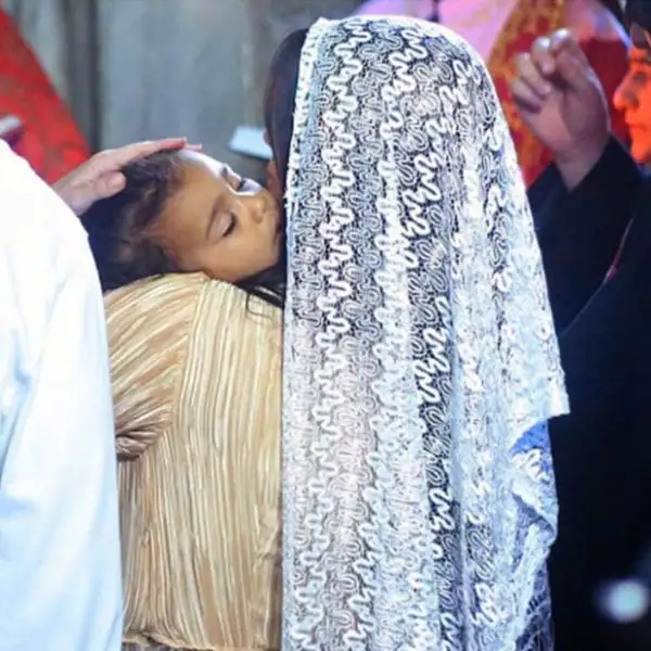 La pequeña North fue bautizada por la iglesia cristiana de Armenia.