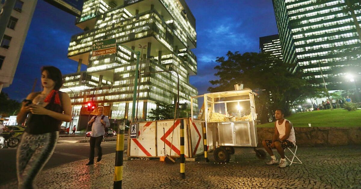 IMF, Latin Amerika'da “düşük büyüme kısır döngüsünden” kaçınılması çağrısında bulundu