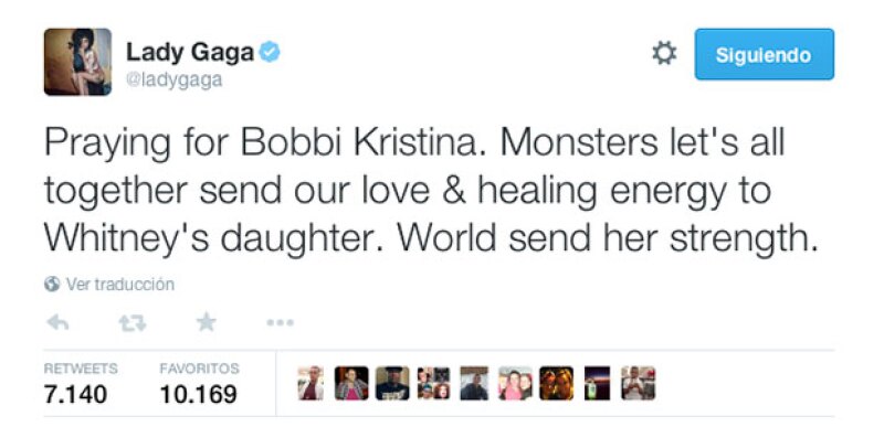 Lady Gaga pidió a todos sus "little monsters" que oraran por Bobbi.