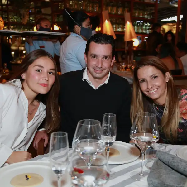 LA VERDAD A TRAVÉS DEL MOLE