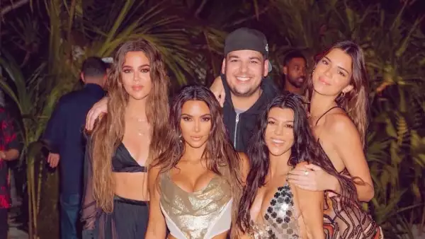 fiesta-kim-kardashian.jpg