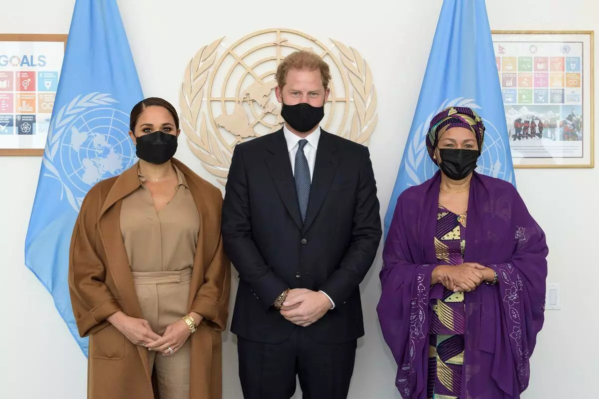 Harry, Meghan y Amina Mohammed