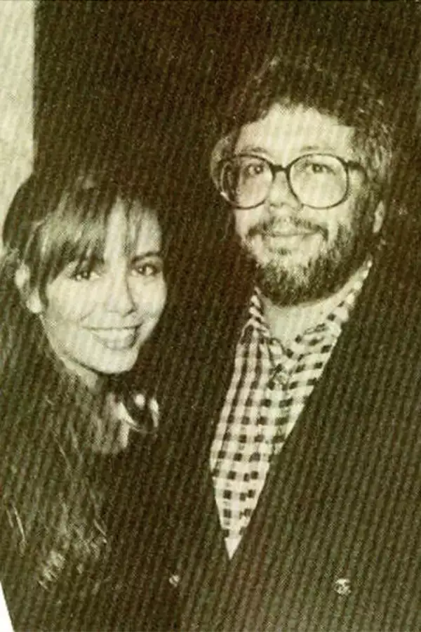 Sasha Sokol y Luis de Llano