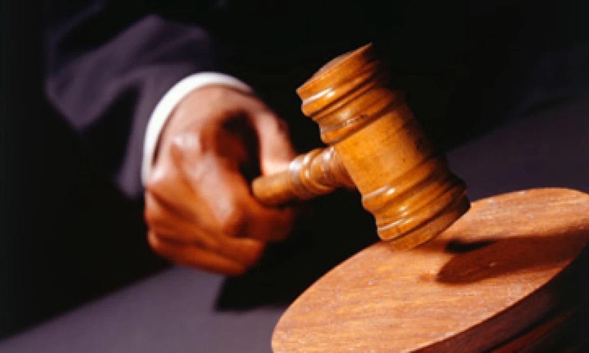 Aunque el número de decisiones a favor son menores a los rechazos, un solo amparo puede frenar todo un proceso, critica la OCDE. (Foto: Thinkstock)