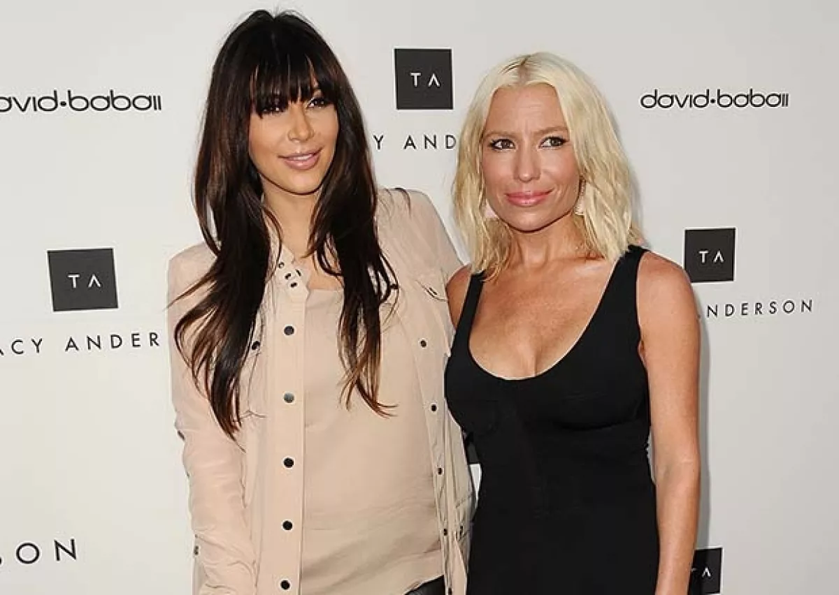 Kim Kardashian recurrió a la preparadora física para recuperar su figura después del embarazo.