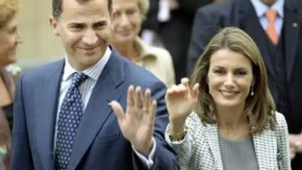 La XII edición de la exposición se realiza en el Jardín Botánico de Madrid, entre los artistas que exhiben se encuentran Gerhard Richter, Dorothea Lange, Annie Leibovitz, Ugo Mulas y Bartolomé Ros.