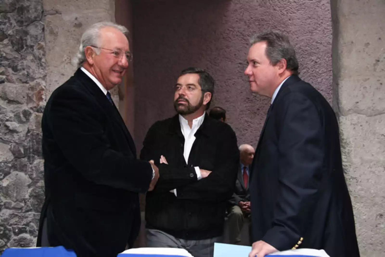 Homenaje a Jacobo Zabludovsky y Leon Davidoff.