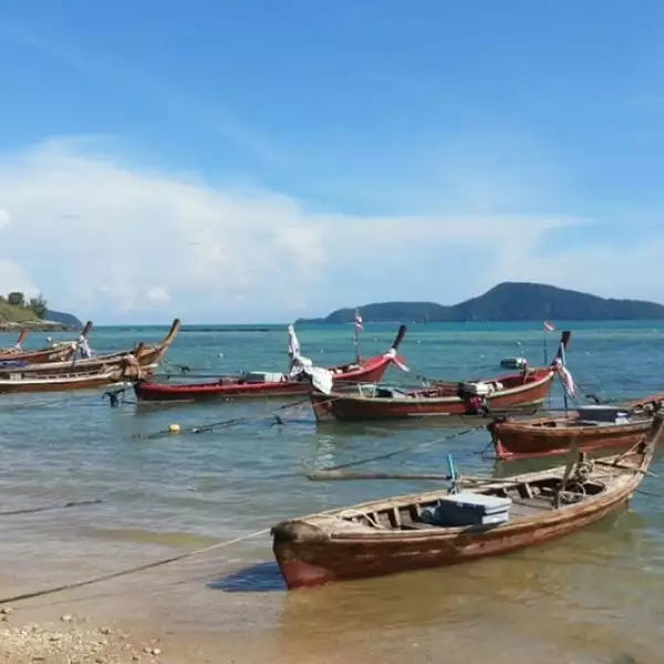 tailandia nai harn