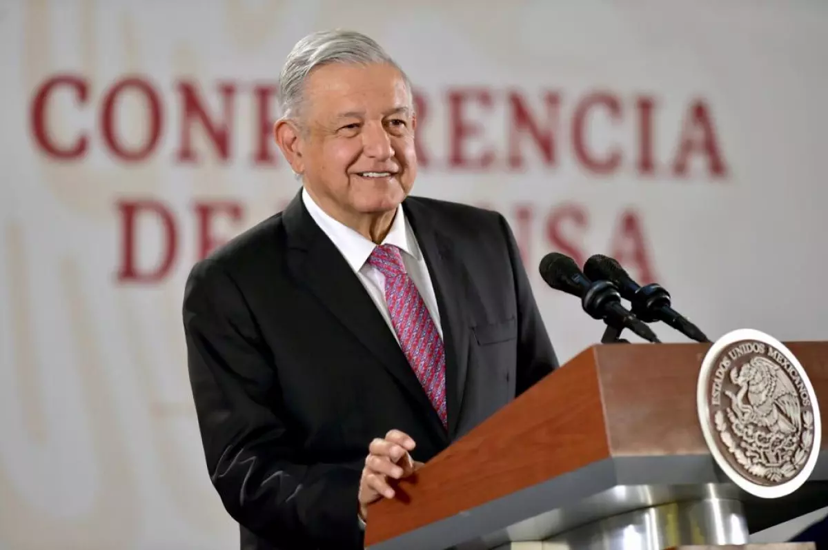amlo morena.jpg