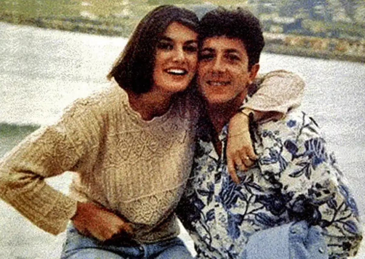 En la imagen se aprecia a Letizia con su primer esposo, Alonso Guerrero Pérez.