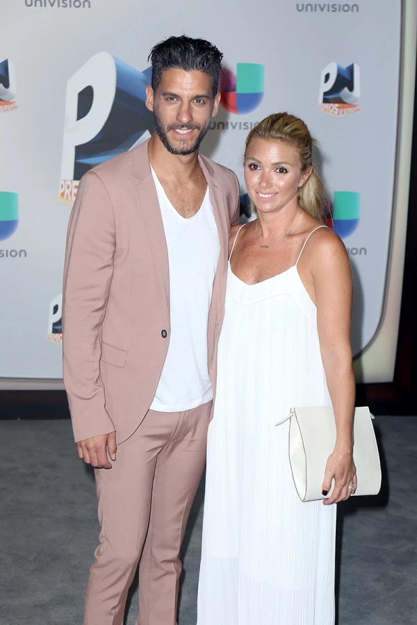 Erick Elías y Karla Guindi