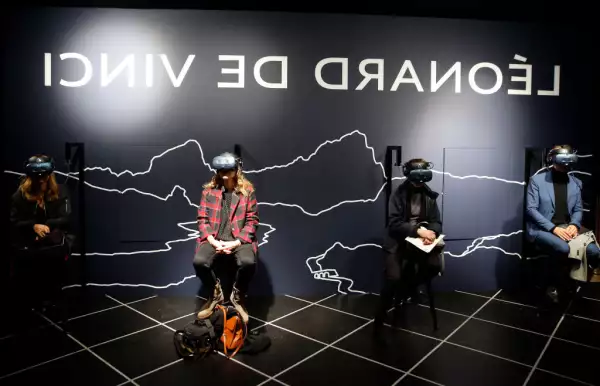 Leonardo Da Vinci : Exhibición en el museo de Louvre