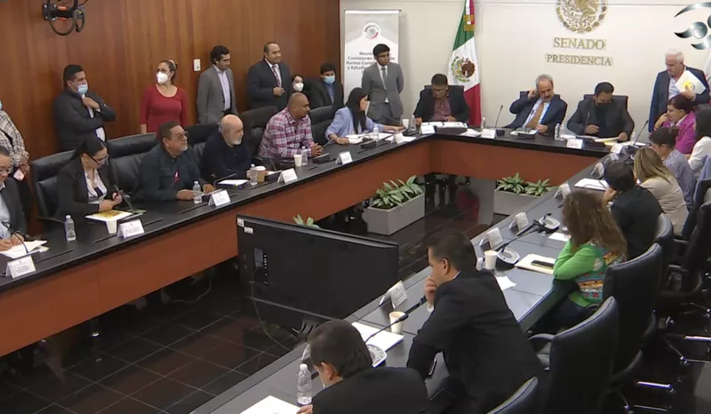 sesiones en comisiones del senado.jpg