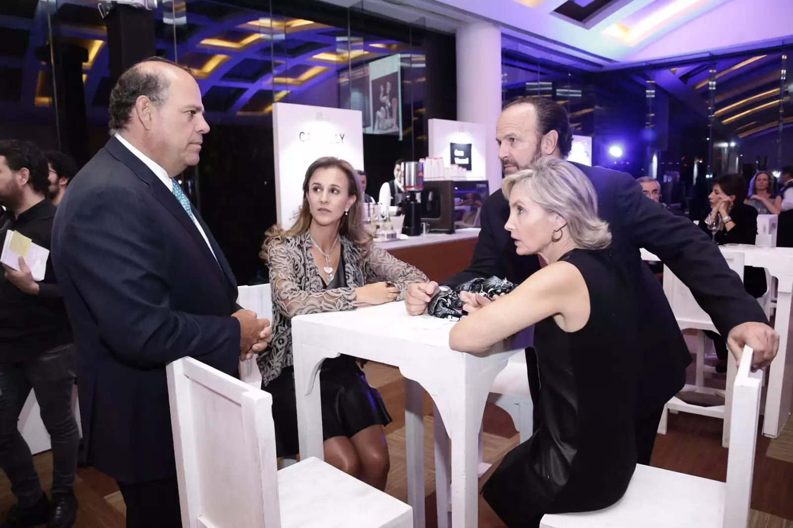 Cata Ayúdate a dar