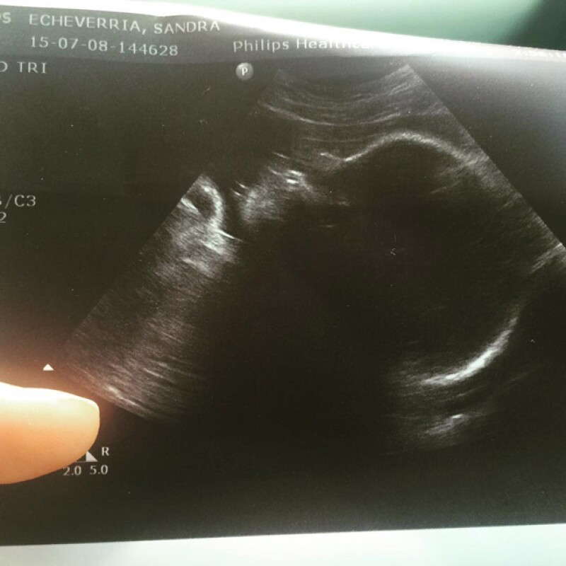 Además, Sandra presumió a su bebé, del cual se rumora es niño.