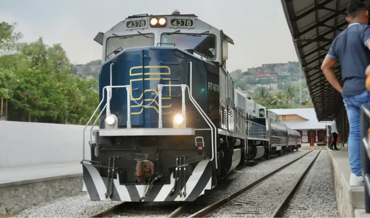 tren-transistimico.jpg