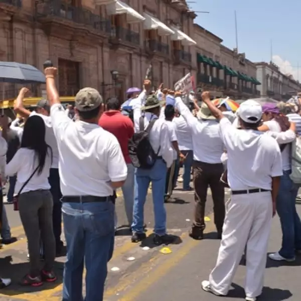 maestros rinden homenaja a maestros de sindicato