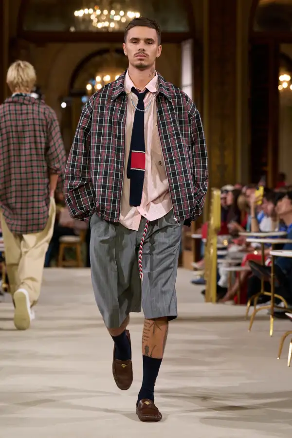 Hilfiger S27 069.jpg