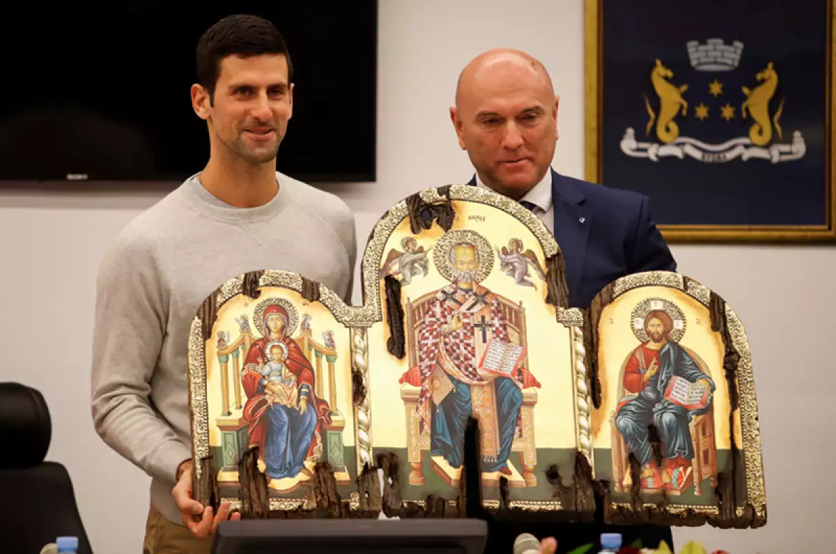 djokovic-ciudadano-honor