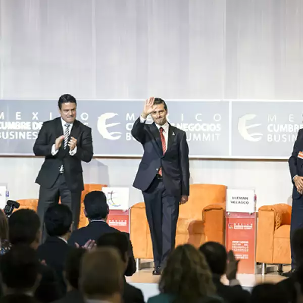 El presidente de México dijo que su Gobierno aún no alcanza la meta de dedicar 1% del PIB a innovación pues hasta hoy se destina 0.56%.