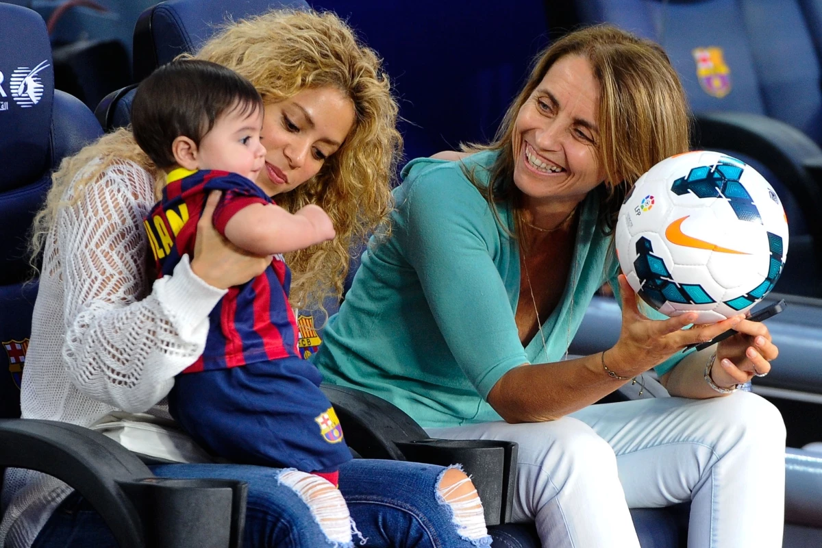 Como Se Llaman Los Hijos De Shakira Shakira reacciona a que sus hijos ya no llaman abuelos a los papás de Piqué