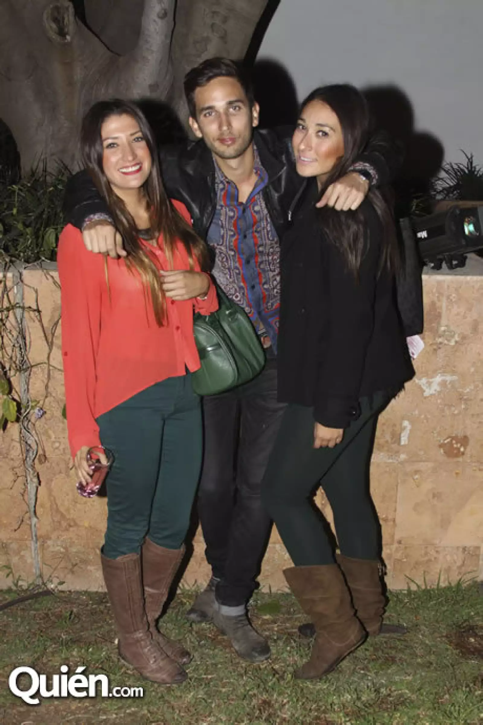 Marion Dubon,Diego Contreras y Liz Tena