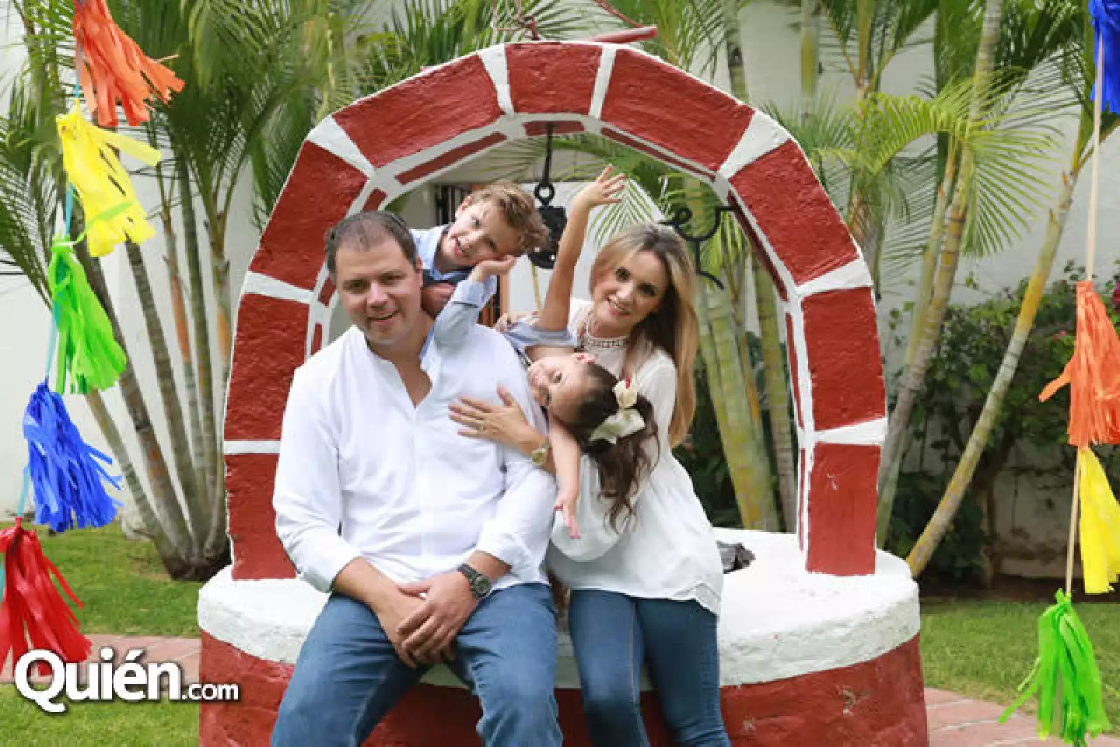Rodrigo Gallardo,Rodrigo Gallardo,Inés Gallardo y Angie Venegas