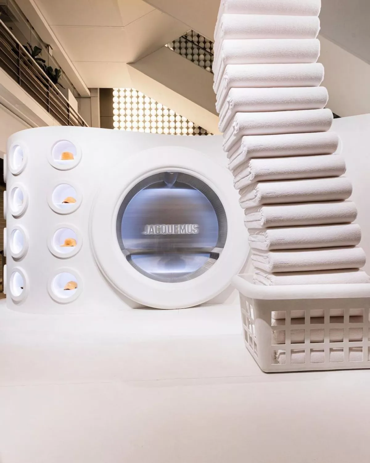 paris-jacquemus.jpg