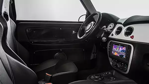 Zacua 4 auto el�ctrico